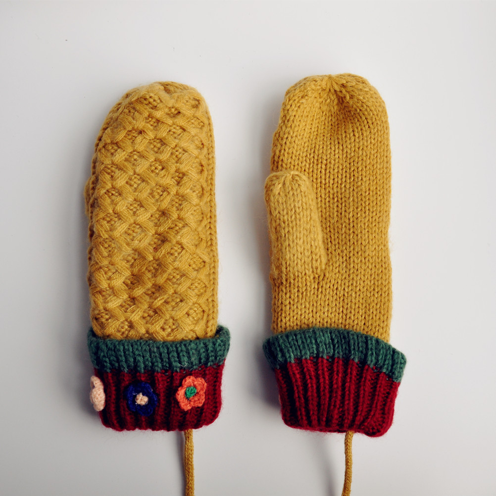 Patchwork Mitten Gloves With Flowers Detail For Women G101416 on Luulla
